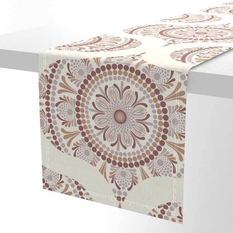 HOME_GOOD_TABLE_RUNNER