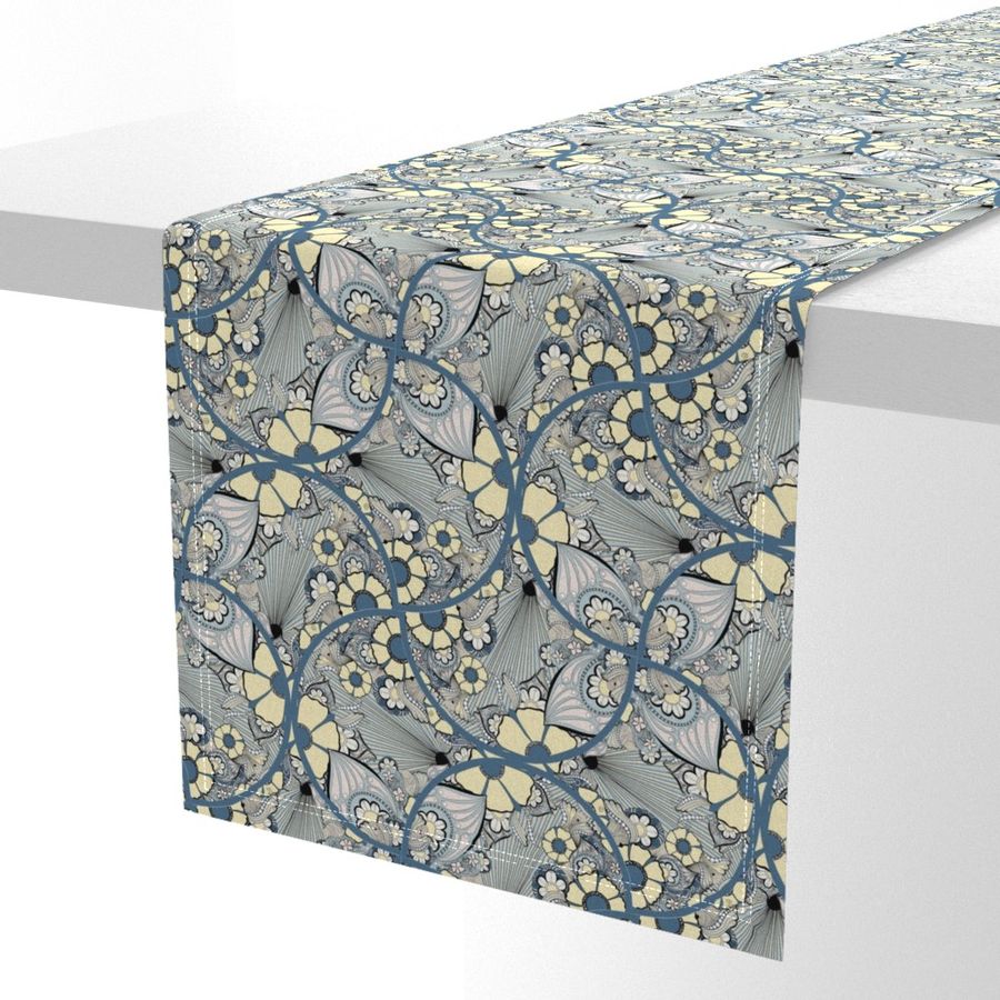 HOME_GOOD_TABLE_RUNNER