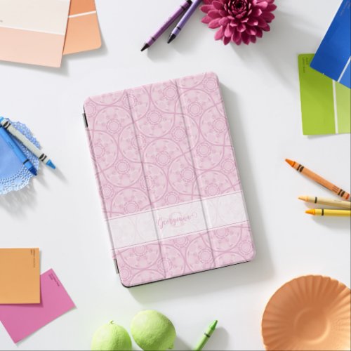 Monogrammed Art Deco Fans Preppy In Pink Mandala iPad Air Cover