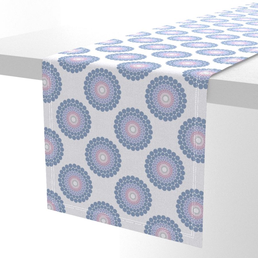 HOME_GOOD_TABLE_RUNNER