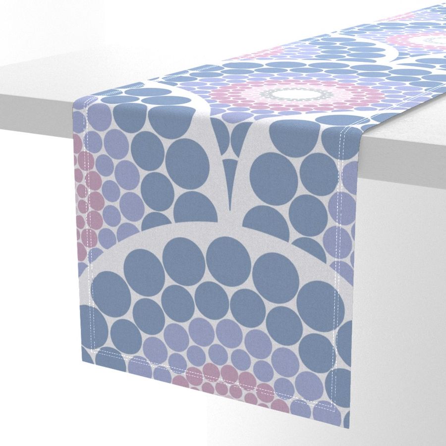 HOME_GOOD_TABLE_RUNNER