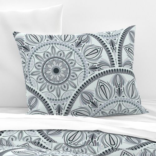 HOME_GOOD_STANDARD_PILLOW_SHAM
