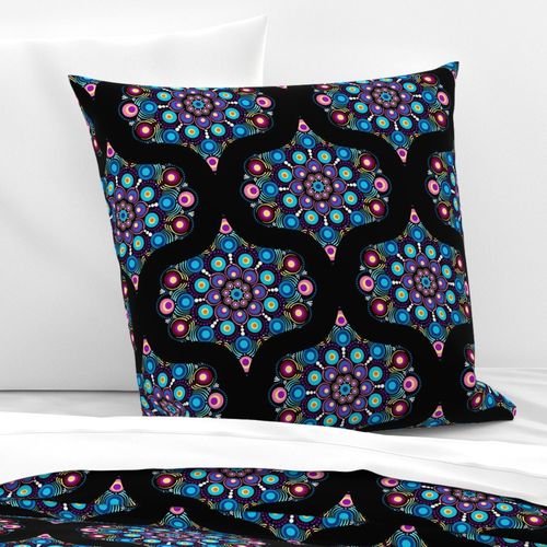 12” Starry Night Dot Mandala Ogee Pattern - Medium