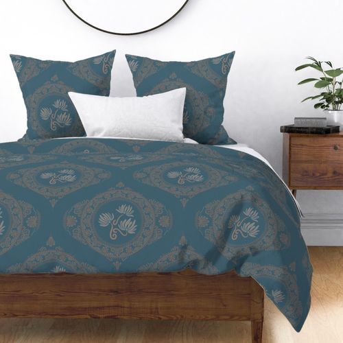 Large Tapestry Mocha Rococo Pantone Subtle Contrasts Ogee Damask