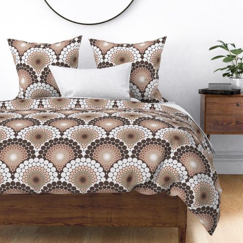 Medium Radiant Pantone Relaxed Elegance Mandala Art Deco Scallop Stripes