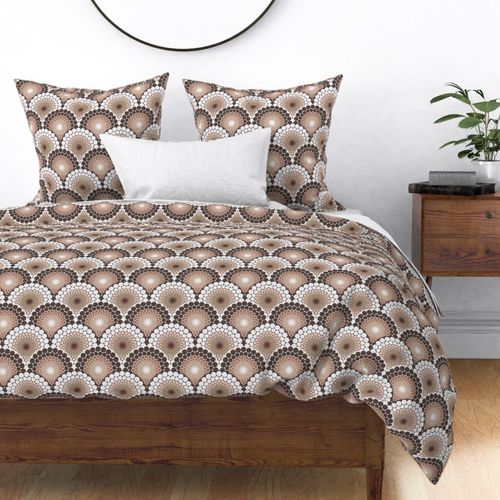 Small Radiant Pantone Relaxed Elegance Mandala Art Deco Scallop Stripes