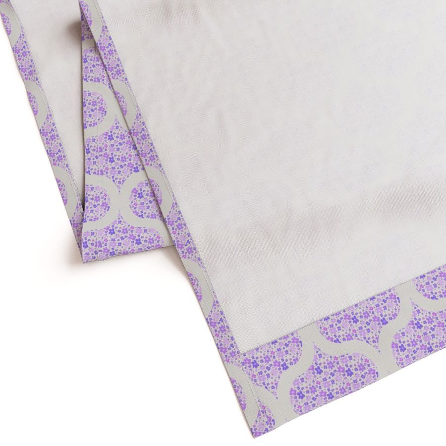 6” Lilac and Lavender Retro Florals Ogee - Small