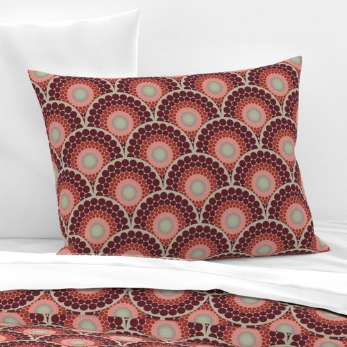 6” Radiant Fashion Week Dot Mandala Art Deco Scallop - Small