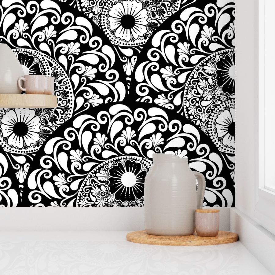 Large Black And White Paisley Floral Yin Yang Mandala Art Deco Scallop