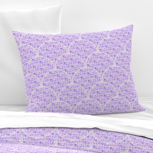6” Lilac and Lavender Retro Florals Art Deco Scallop - Small
