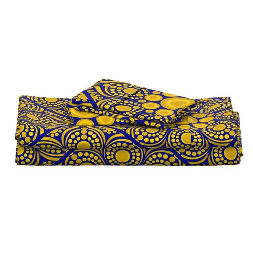 24” Navy and Gold Night Sunshine Blooming Buttercup Dot Mandala Geo Tile - Large